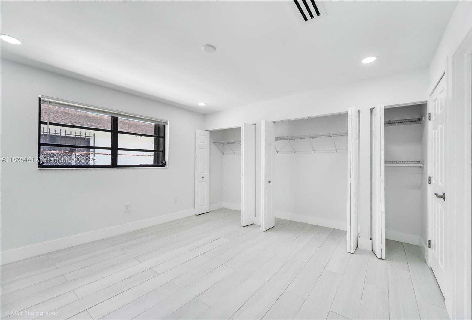 Small Image of 3625 WEST 13TH AVE #2, Hialeah Number 8