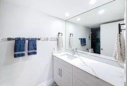 Small Image of 350 GRAPETREE DR #405, Key Biscayne Number 26