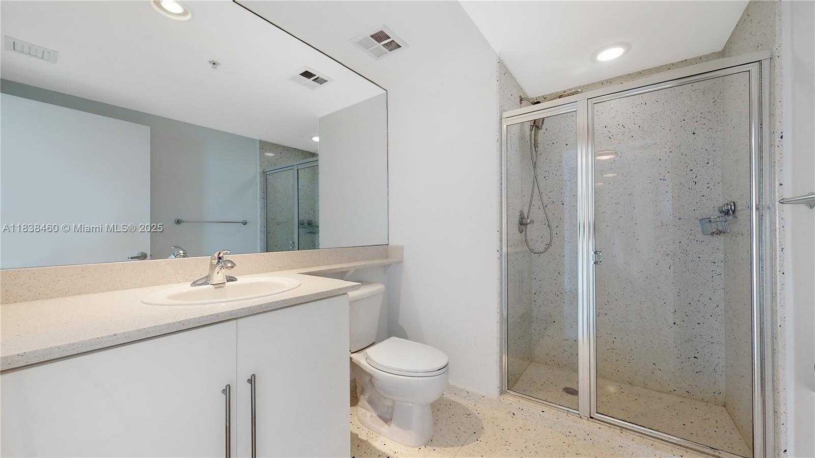 Small Image of 325 SOUTH BISCAYNE BLVD #2226, Miami Number 12