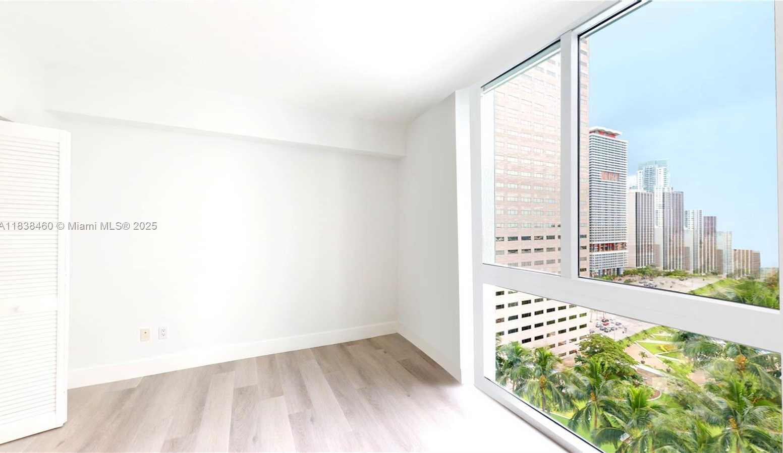 Small Image of 325 SOUTH BISCAYNE BLVD #2226, Miami Number 15