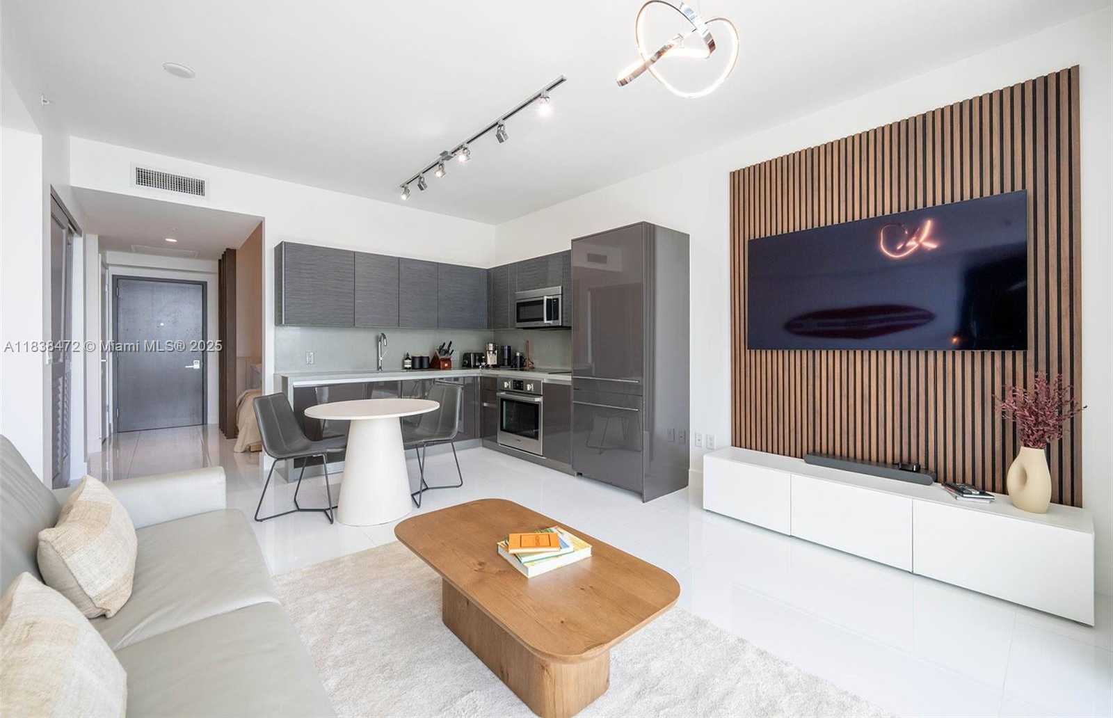 Small Image of 1080 BRICKELL AVE #3805, Miami Number 10