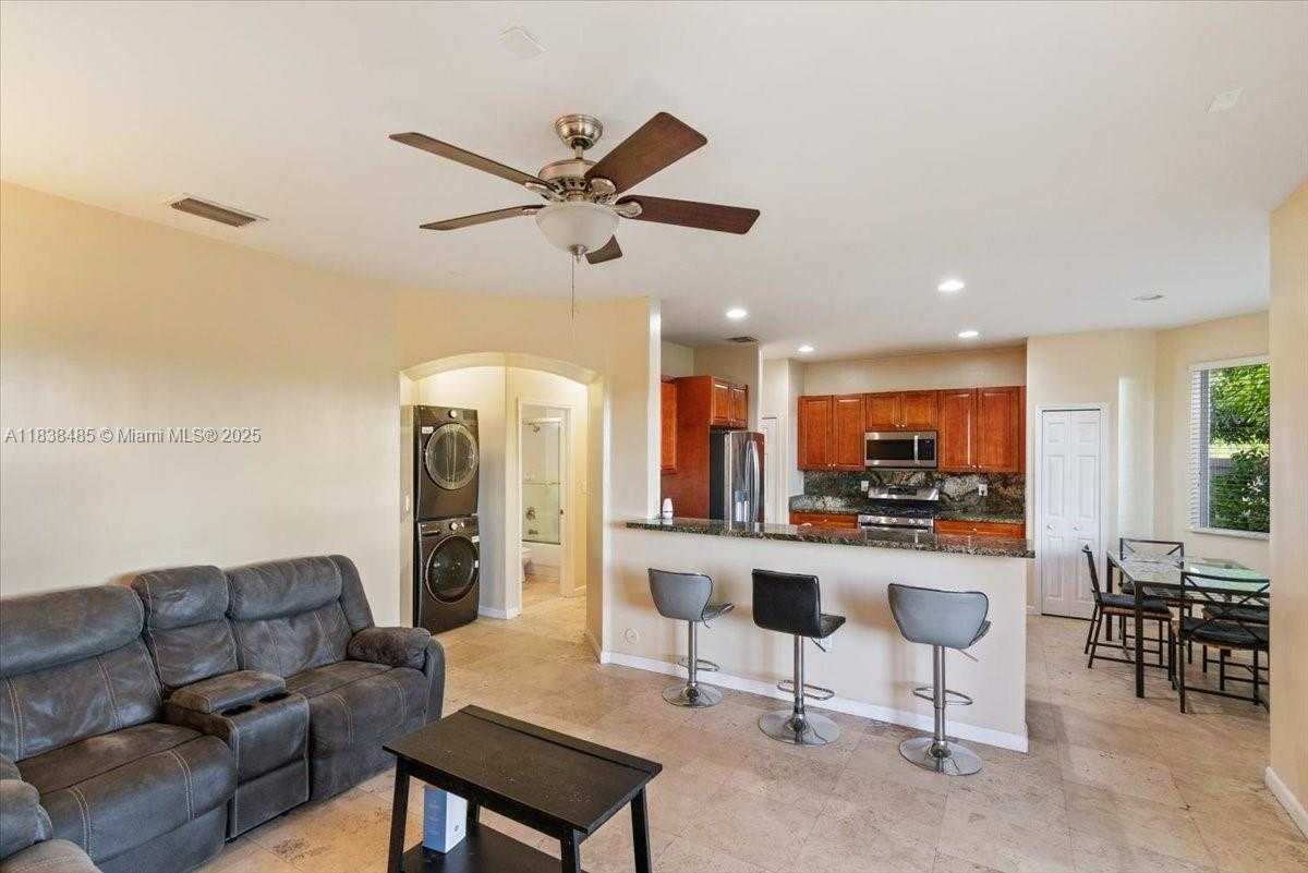 Small Image of 5776 SOUTH WEST 166TH CT, Miami Number 20