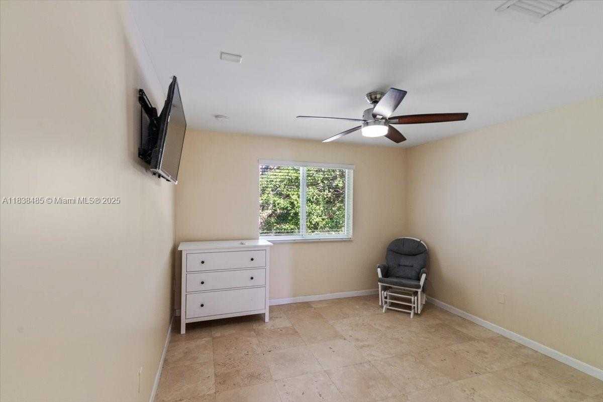 Small Image of 5776 SOUTH WEST 166TH CT, Miami Number 33