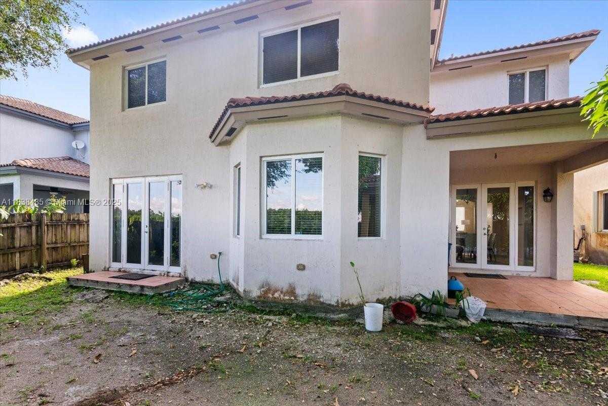 Small Image of 5776 SOUTH WEST 166TH CT, Miami Number 40
