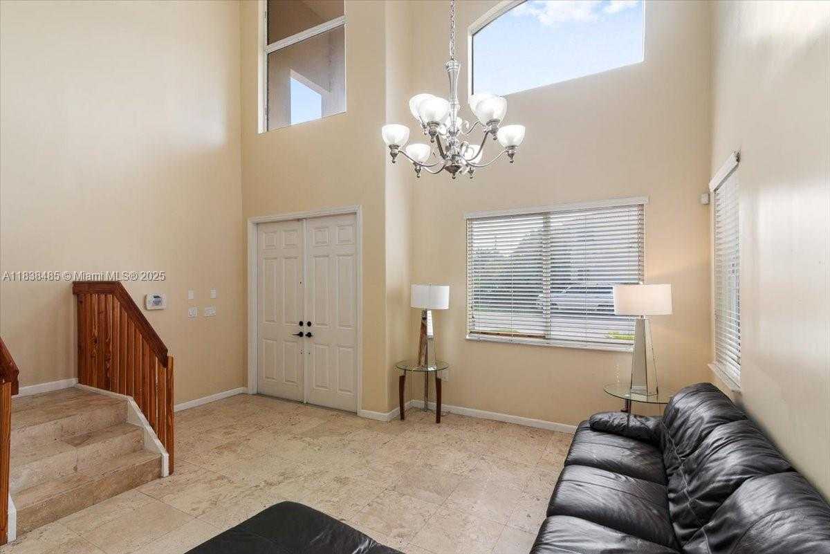 Small Image of 5776 SOUTH WEST 166TH CT, Miami Number 9