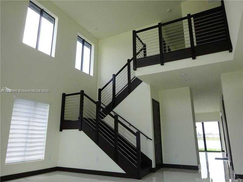 Small Image of 8853 NORTH WEST 155TH TER #8853, Miami Lakes Number 3