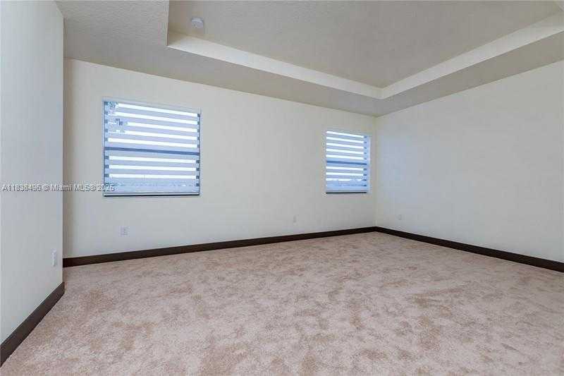 Small Image of 8853 NORTH WEST 155TH TER #8853, Miami Lakes Number 9