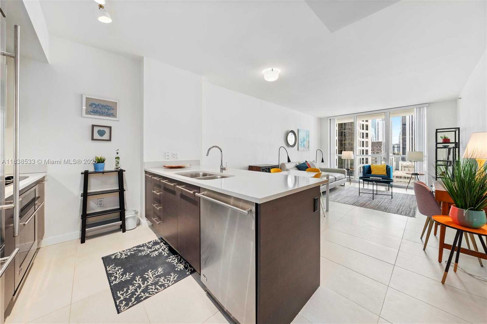 Small Image of 55 SOUTH EAST 6TH ST #1708, Miami Number 2
