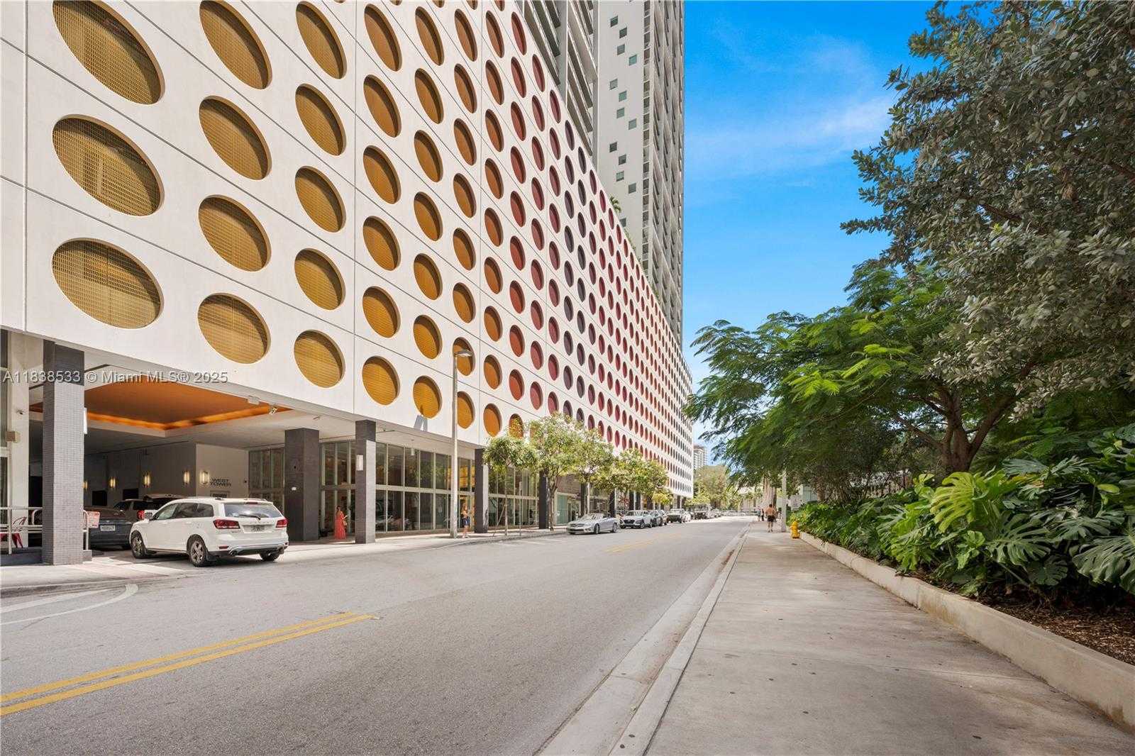 Small Image of 55 SOUTH EAST 6TH ST #1708, Miami Number 22