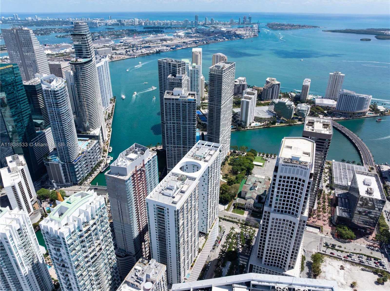 Small Image of 55 SOUTH EAST 6TH ST #1708, Miami Number 25