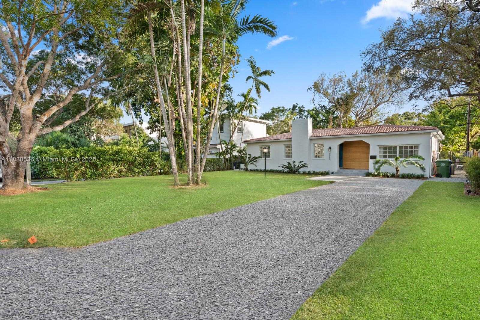 Small Image of 4080 HARDIE AVE, Miami Number 7