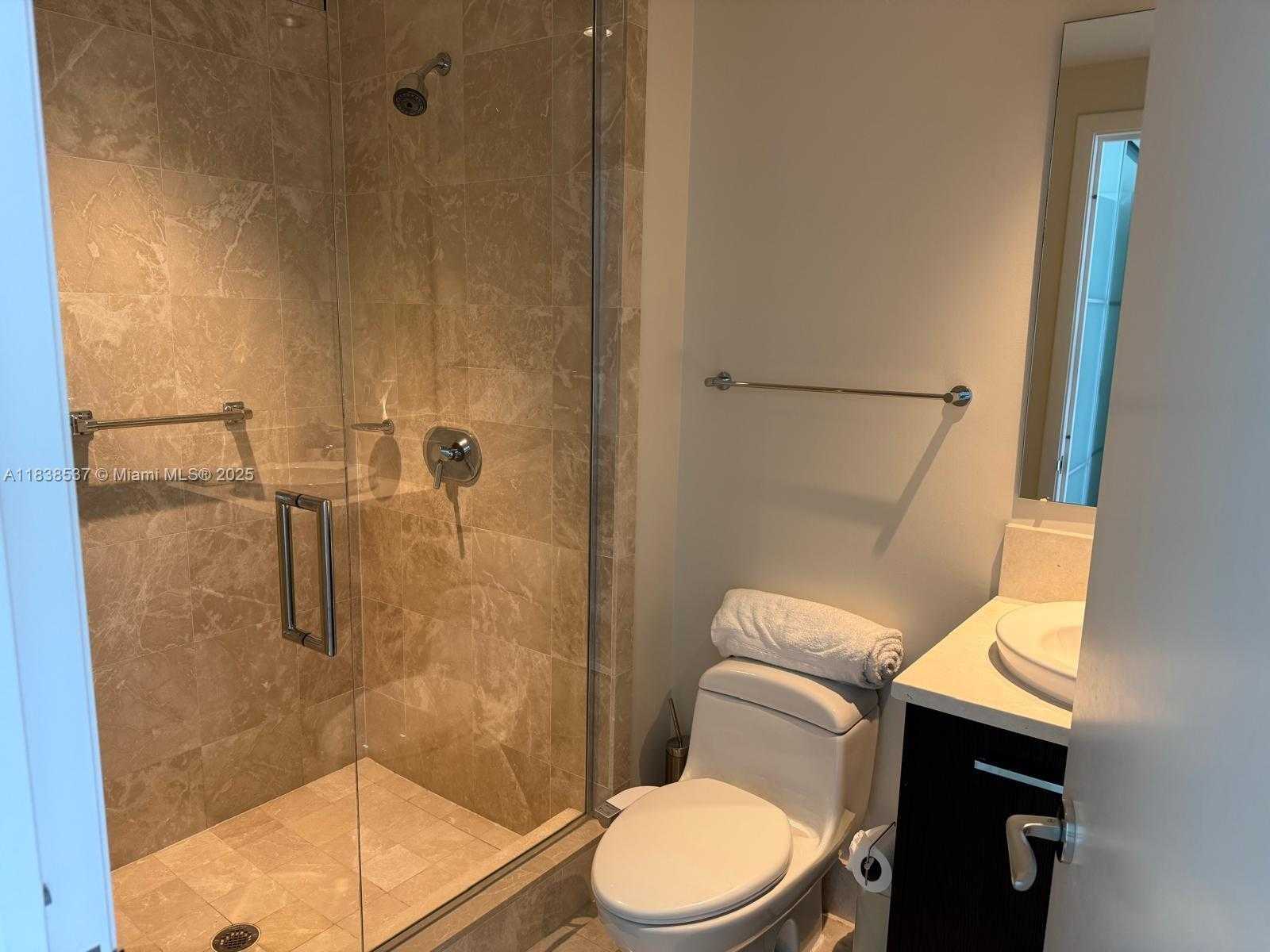 Small Image of 17121 COLLINS AVE #3506, Sunny Isles Beach Number 7