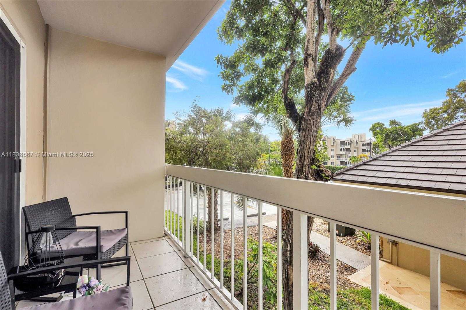 Small Image of 7705 CAMINO REAL #B204, Miami Number 3