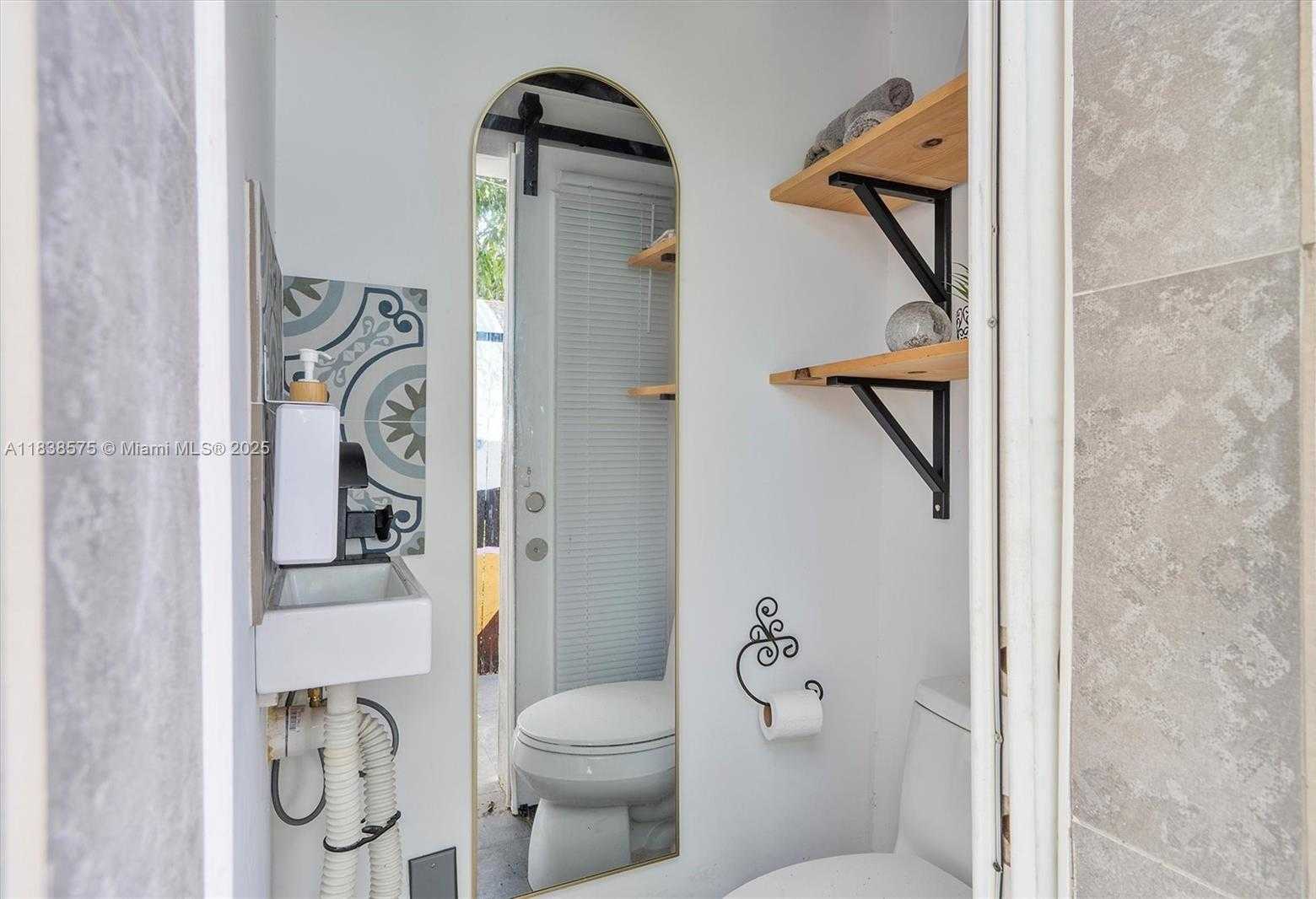 Small Image of 266 NORTH EAST 117TH ST, Miami Number 38