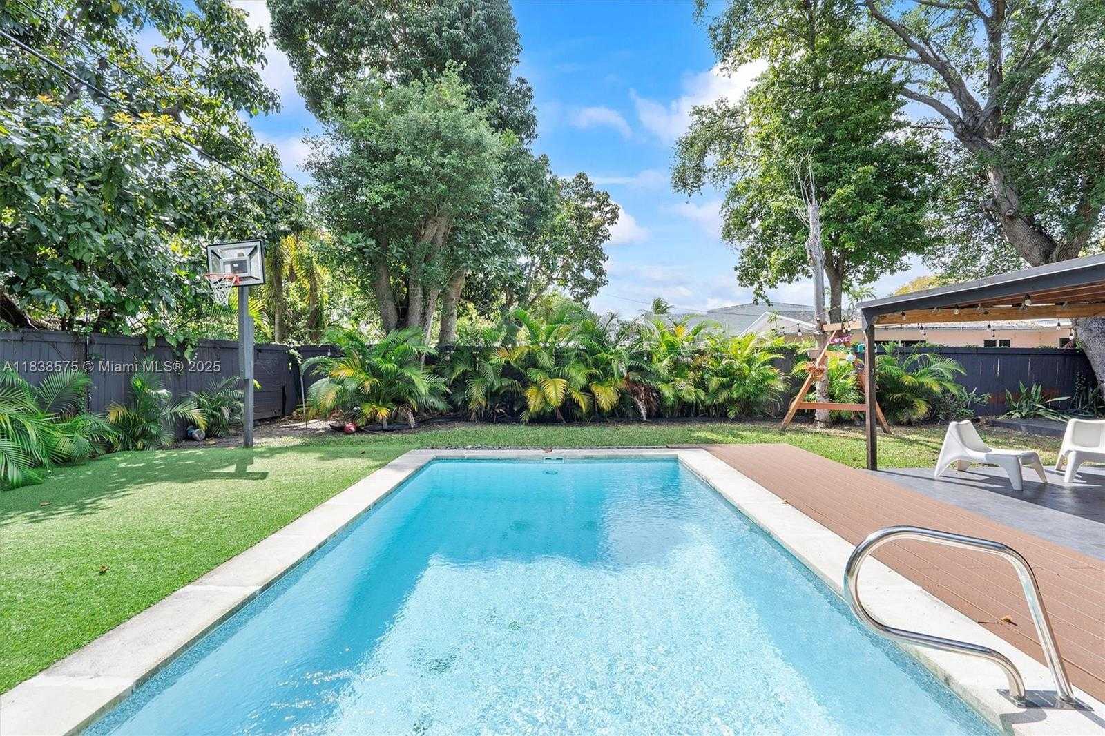 Small Image of 266 NORTH EAST 117TH ST, Miami Number 43