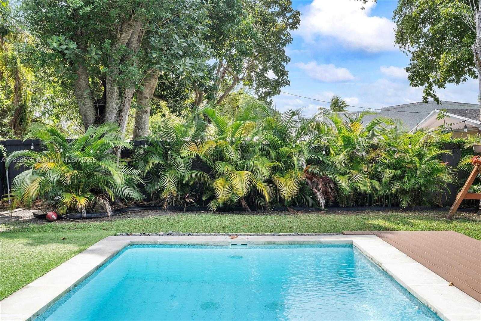 Small Image of 266 NORTH EAST 117TH ST, Miami Number 44