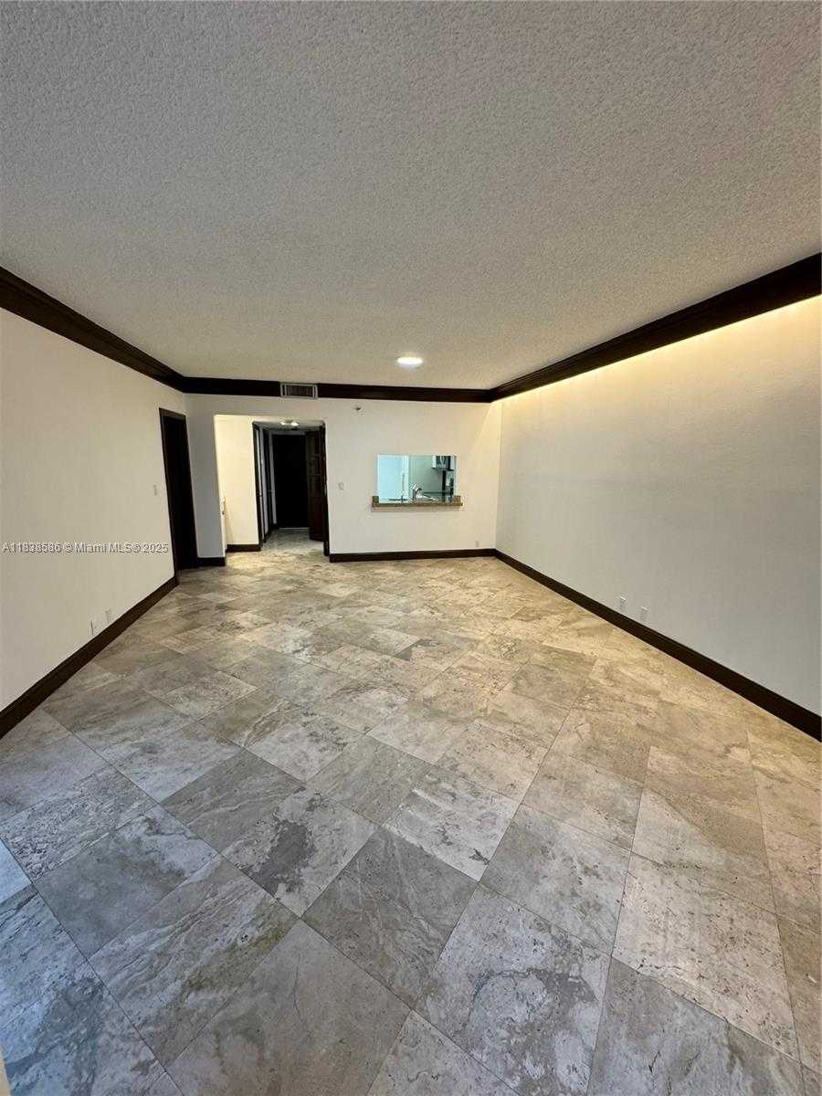 Small Image of 520 BRICKELL KEY DR #A712, Miami Number 5