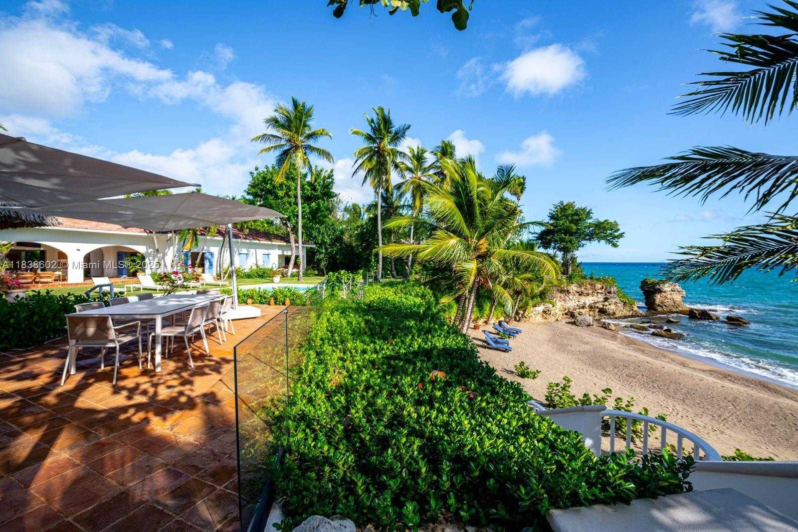Small Image of PUNTA MINITAS, CASA DE CAMPO, Out of City Number 14