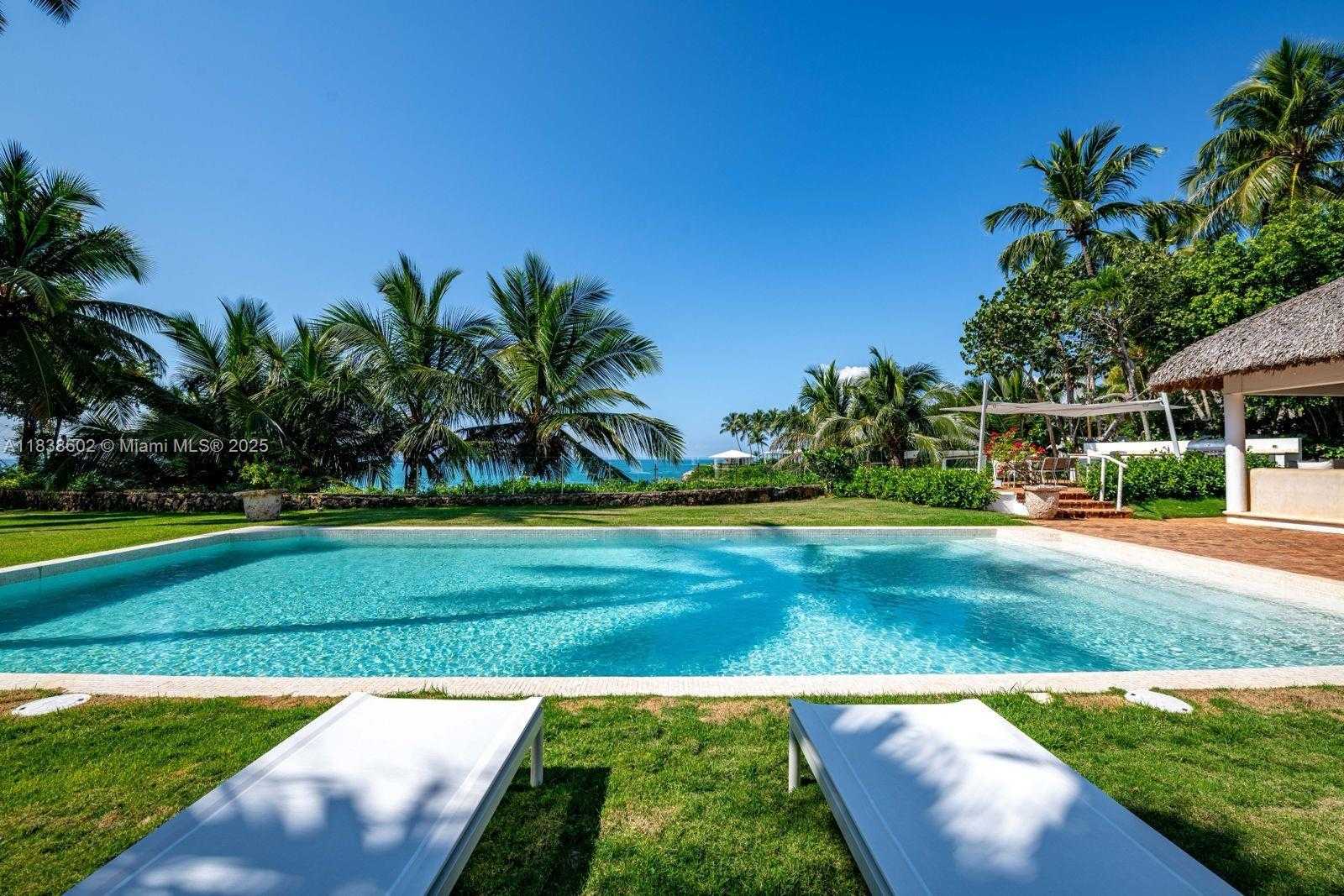 Small Image of PUNTA MINITAS, CASA DE CAMPO, Out of City Number 17