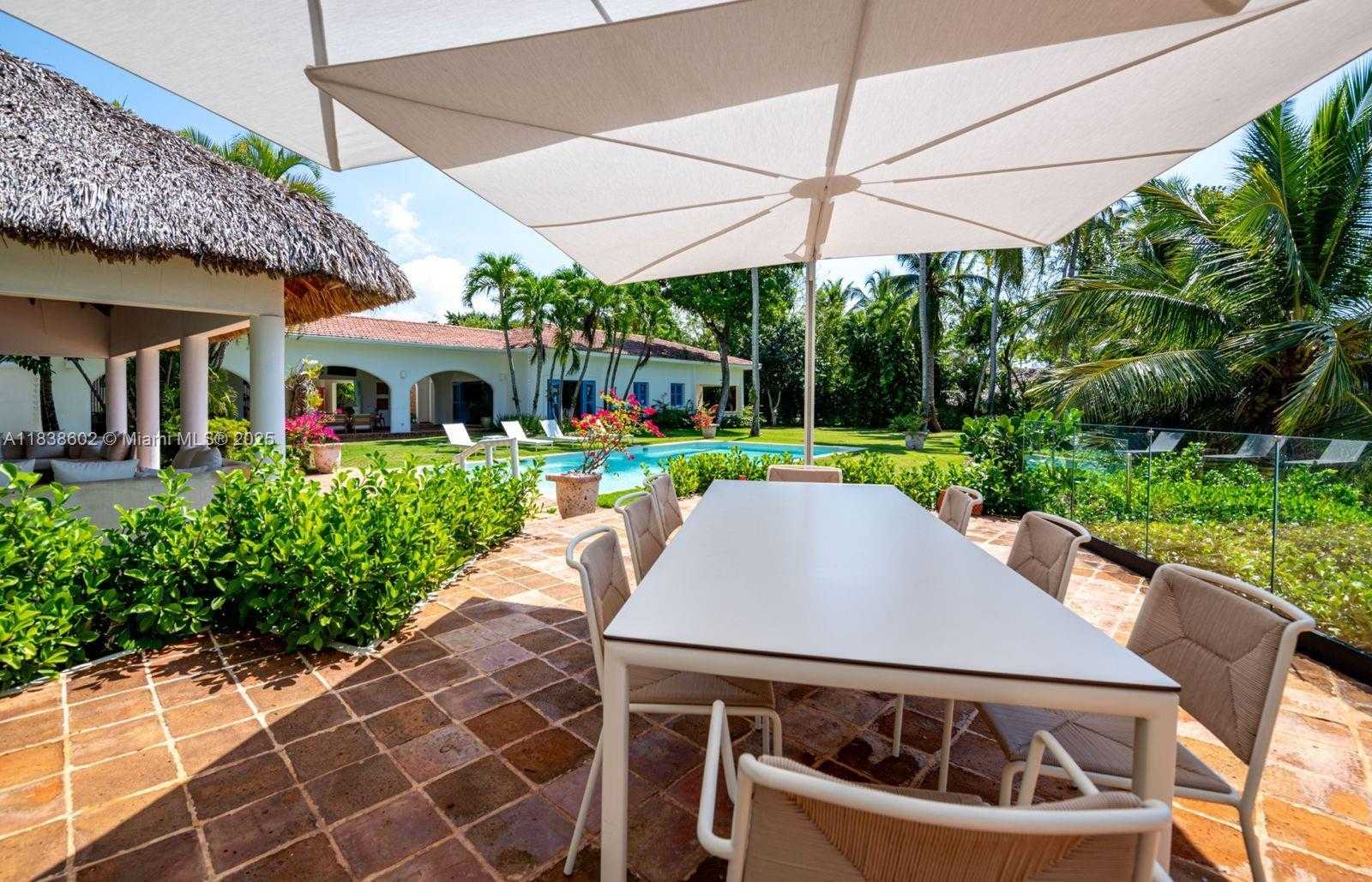 Small Image of PUNTA MINITAS, CASA DE CAMPO, Out of City Number 25