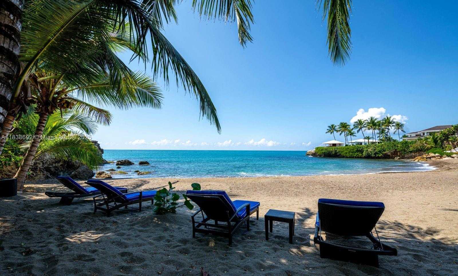 Small Image of PUNTA MINITAS, CASA DE CAMPO, Out of City Number 27