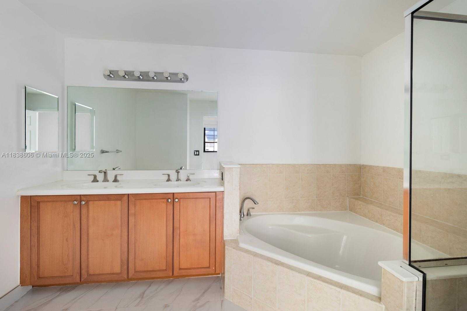 Small Image of 8395 SOUTH WEST 73RD AVE #511, Miami Number 13