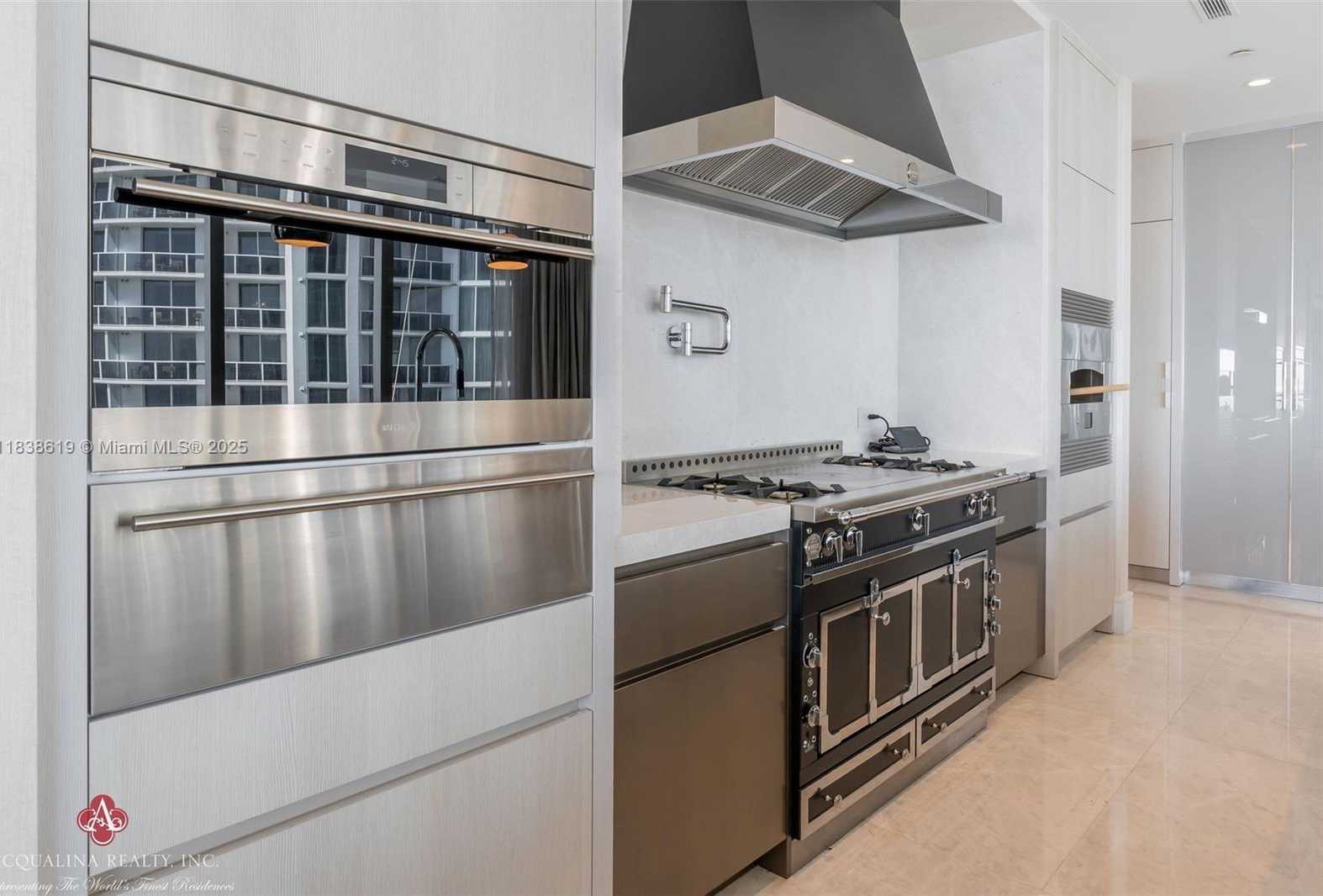 Small Image of 17975 COLLINS AVENUE #1002, Sunny Isles Beach Number 12