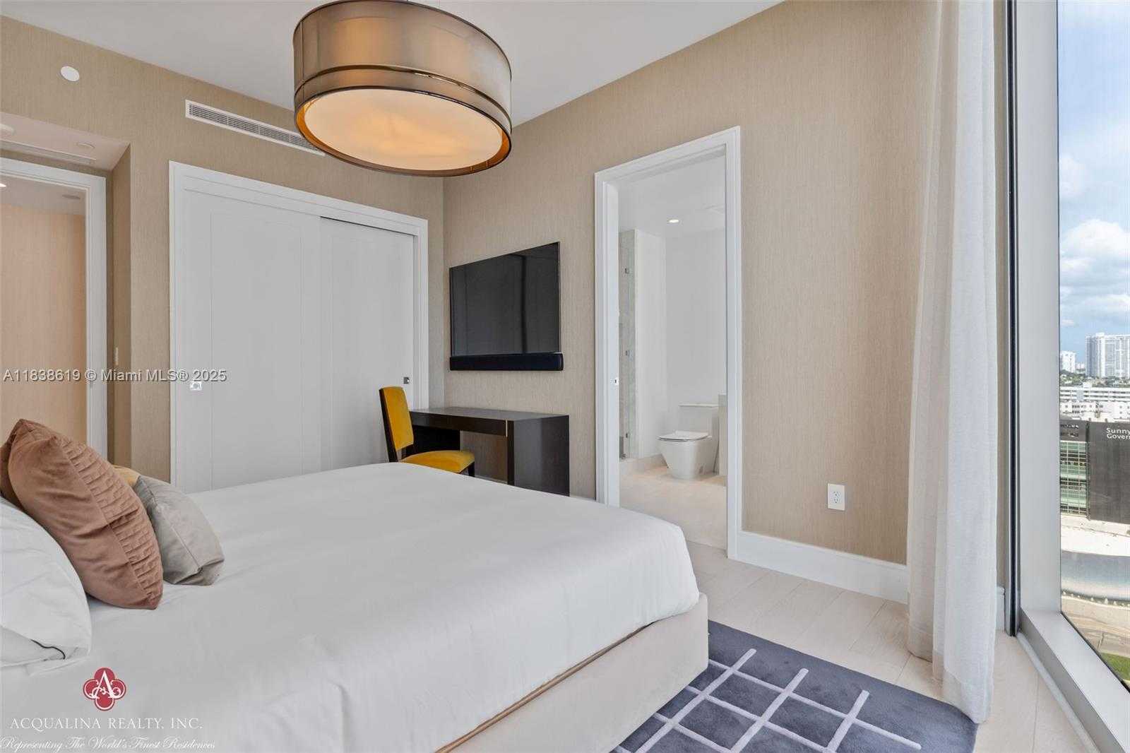 Small Image of 17975 COLLINS AVENUE #1002, Sunny Isles Beach Number 25