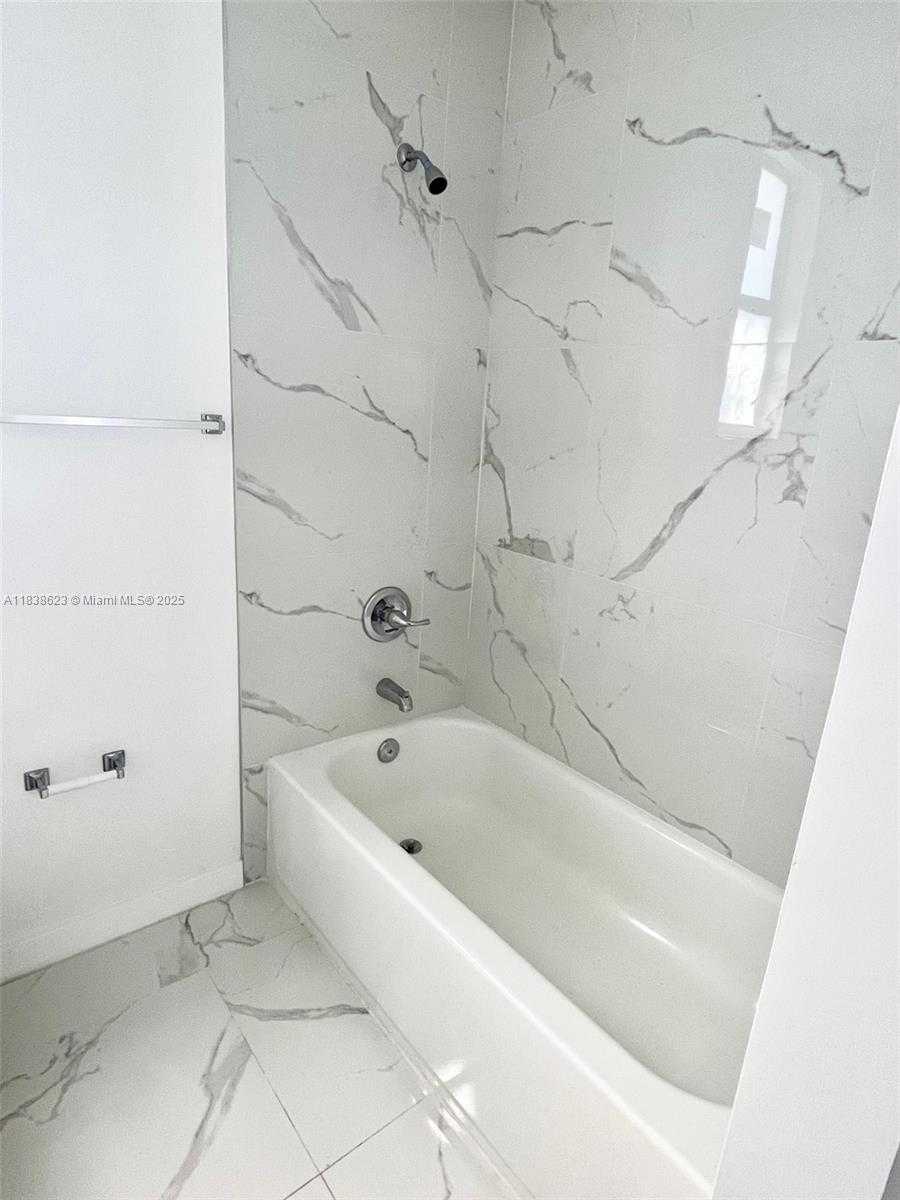 Small Image of 4506 NORTH WEST 22ND CT #A, Miami Number 12