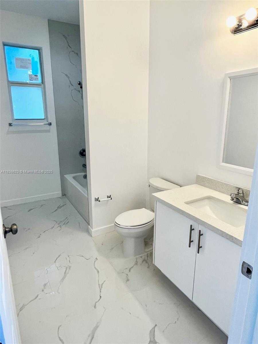 Small Image of 4506 NORTH WEST 22ND CT #A, Miami Number 15