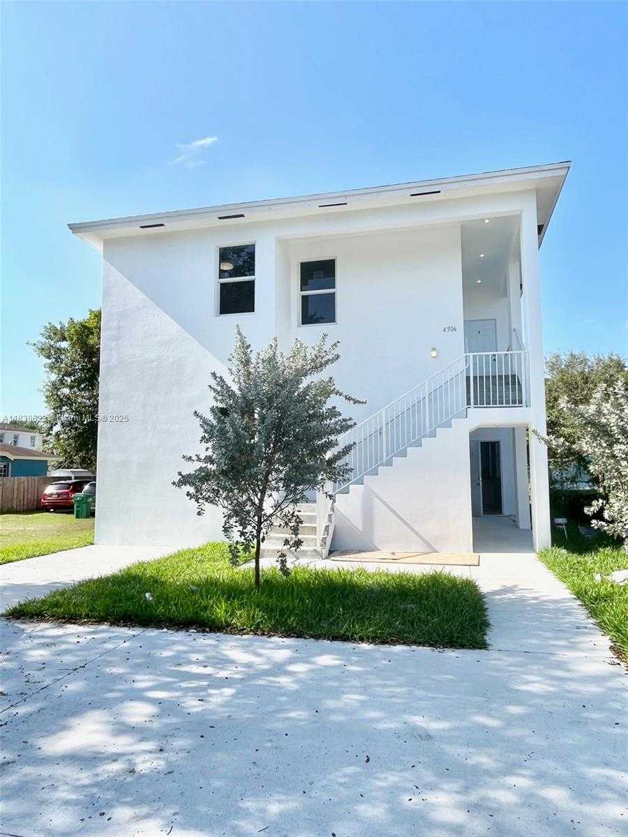 Small Image of 4506 NORTH WEST 22ND CT #A, Miami Number 2