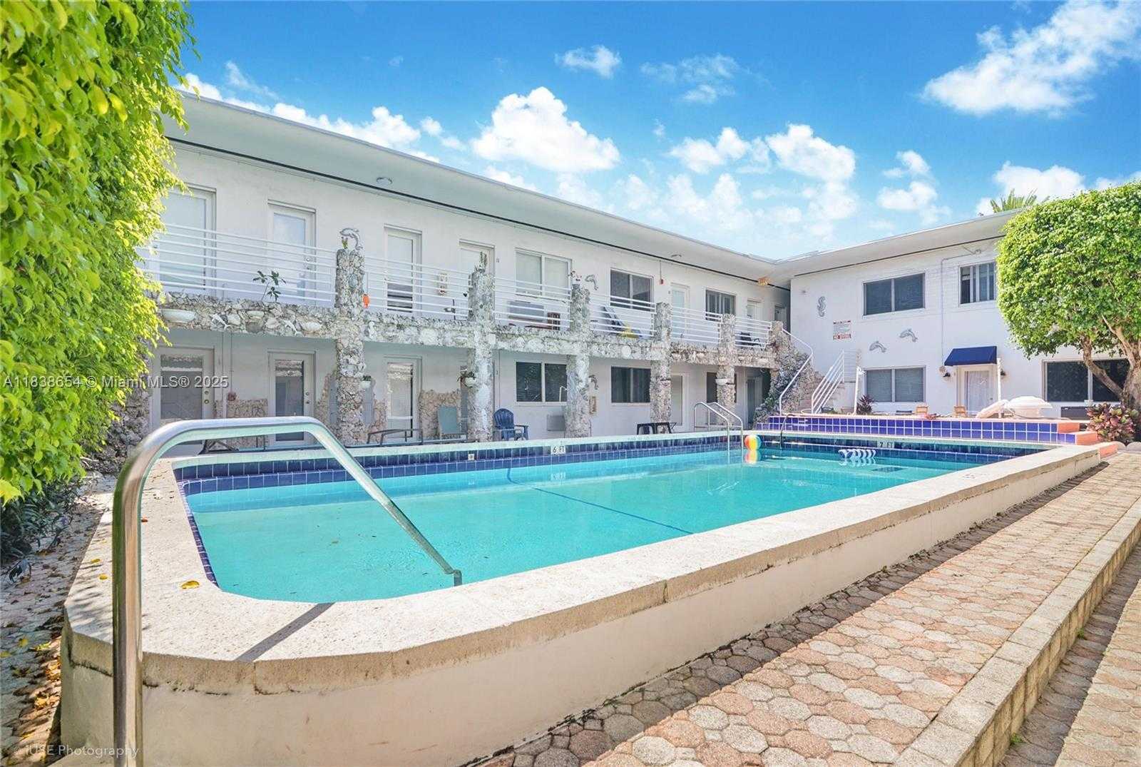 Small Image of 320 85TH ST #12, Miami Beach Number 9