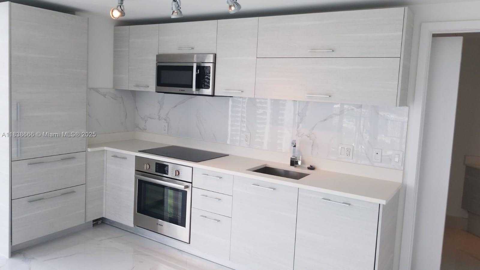 Small Image of 650 NORTH EAST 32ND ST #2508, Miami Number 10