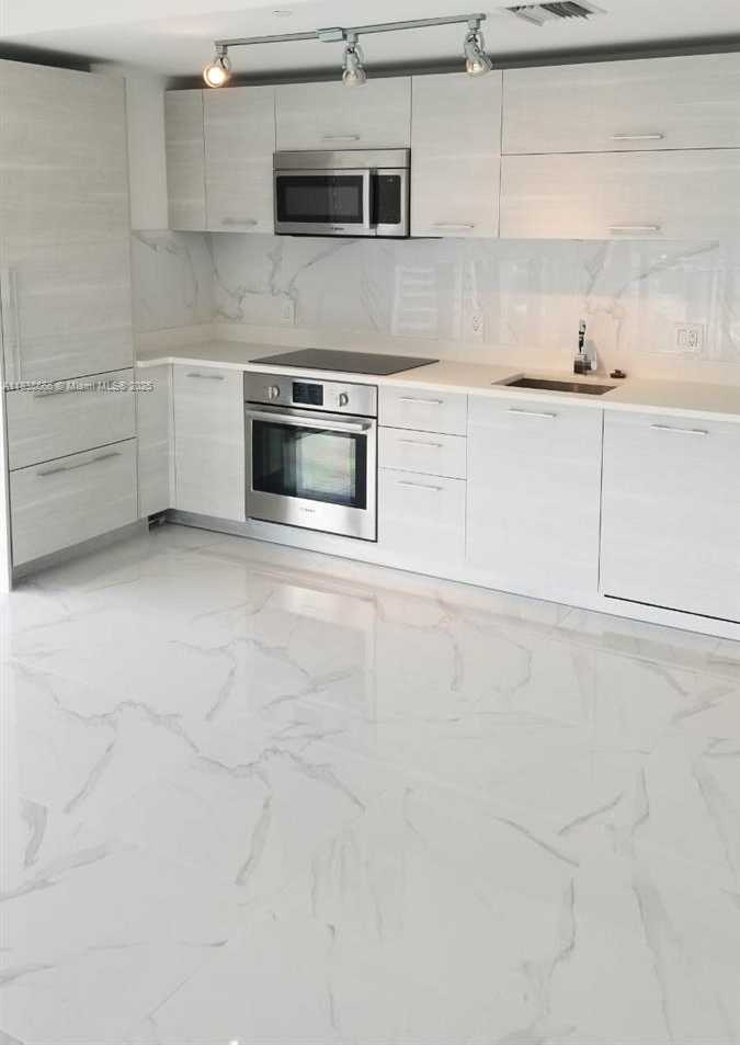 Small Image of 650 NORTH EAST 32ND ST #2508, Miami Number 14
