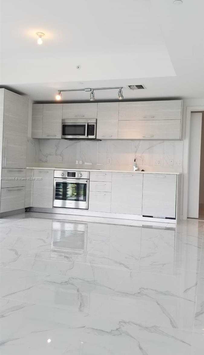 Small Image of 650 NORTH EAST 32ND ST #2508, Miami Number 15