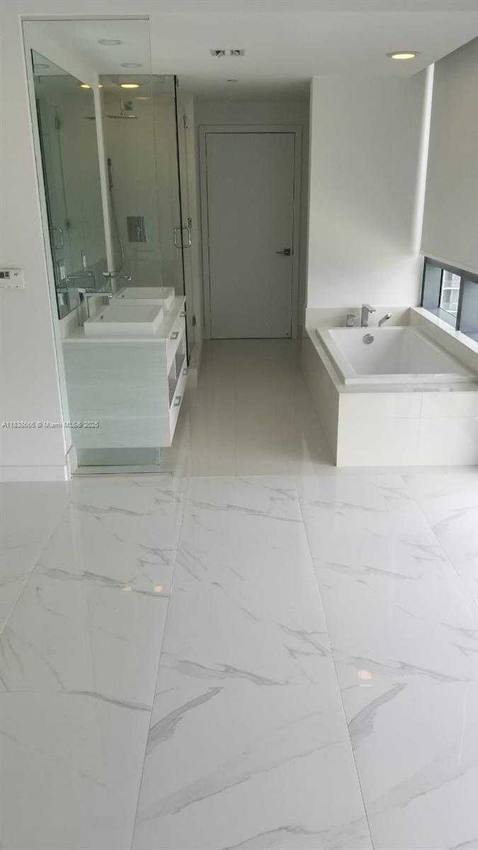 Small Image of 650 NORTH EAST 32ND ST #2508, Miami Number 21