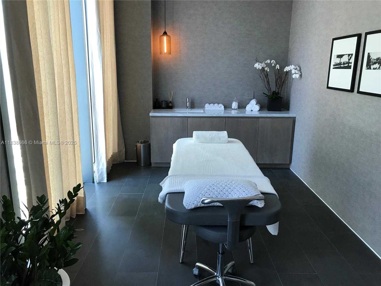 Small Image of 650 NORTH EAST 32ND ST #2508, Miami Number 30