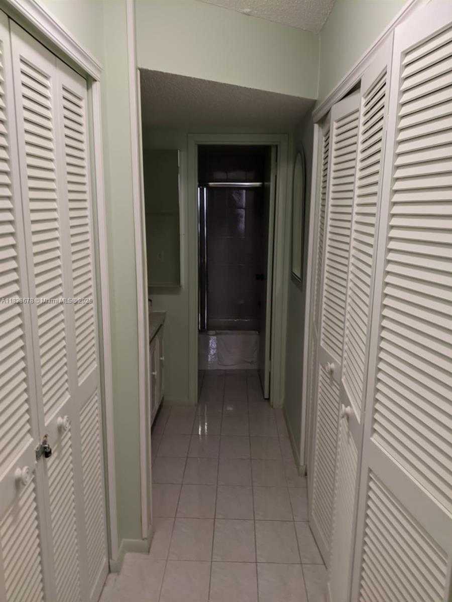 Small Image of 17800 ATLANTIC BLVD #409, Sunny Isles Beach Number 12