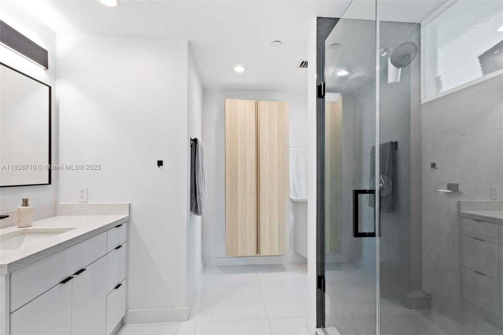 Small Image of 350 NORTH EAST 24TH ST #902, Miami Number 12