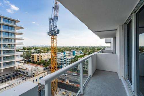 Small Image of 9195 COLLINS AVE #1006, Surfside Number 22