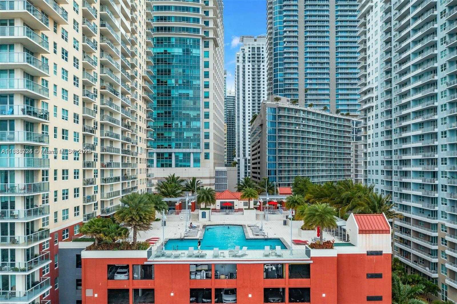 Small Image of 1155 BRICKELL BAY DR #2508, Miami Number 2