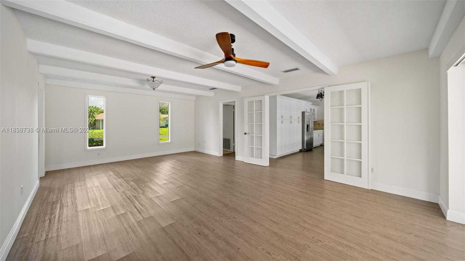 Small Image of 7100 SOUTH WEST 119TH ST, Pinecrest Number 13