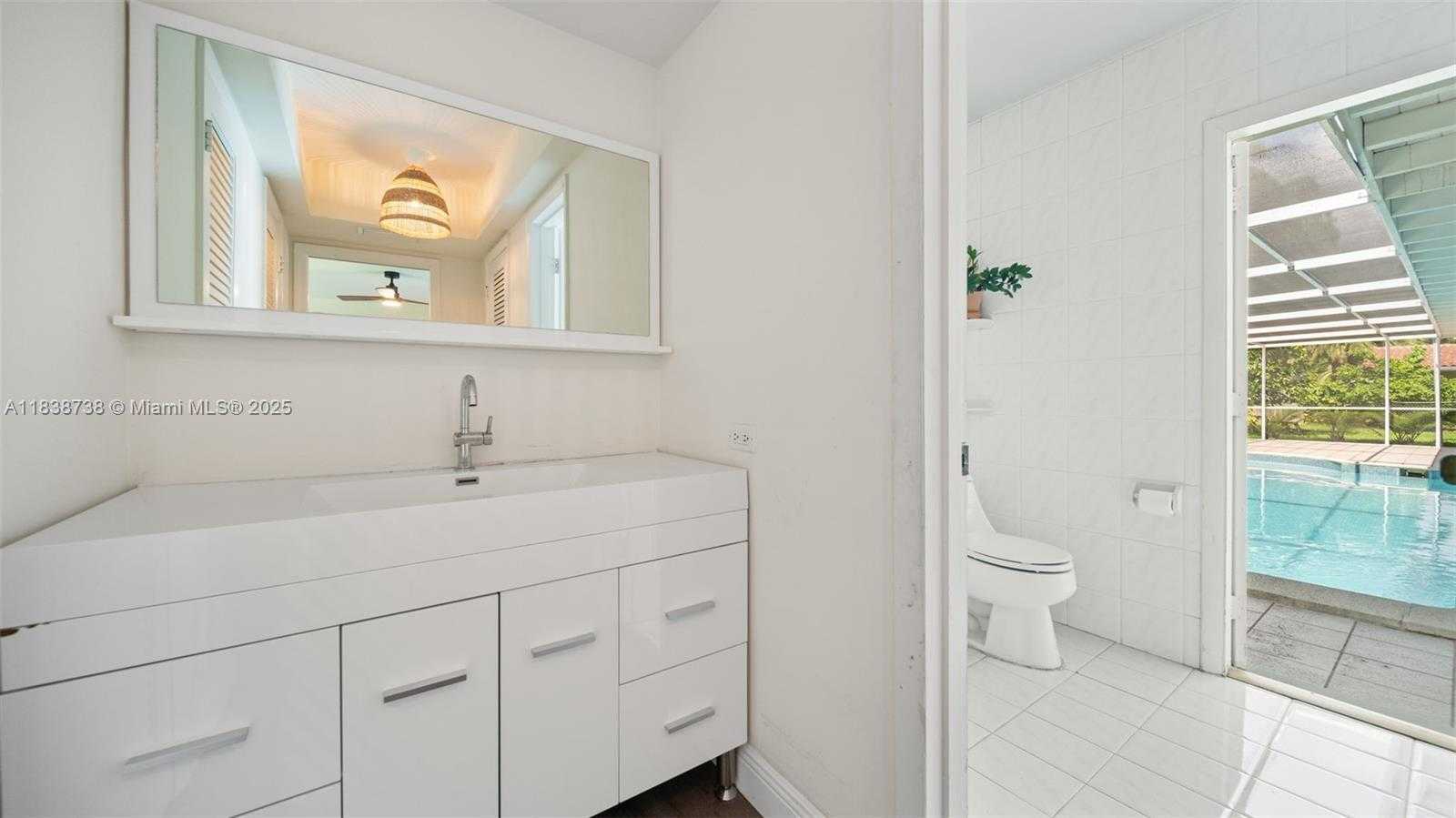 Small Image of 7100 SOUTH WEST 119TH ST, Pinecrest Number 22