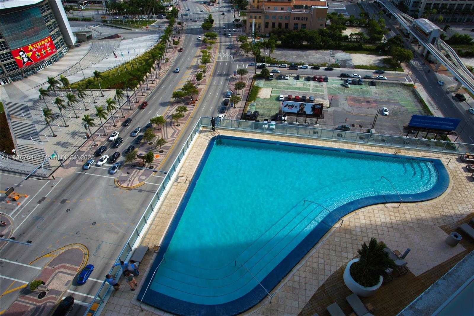 Small Image of 888 BISCAYNE BLVD #1907, Miami Number 11