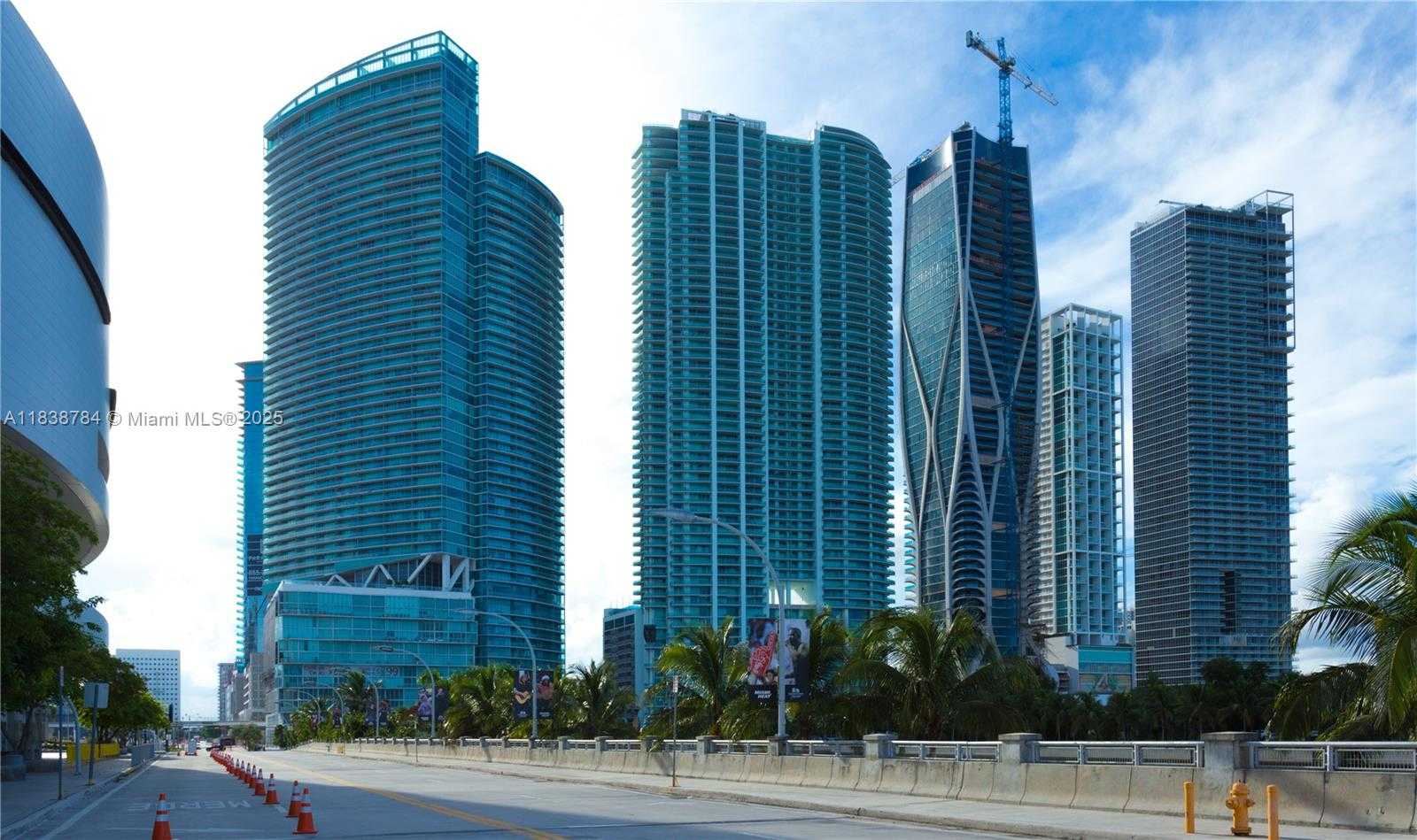 Small Image of 888 BISCAYNE BLVD #1907, Miami Number 13