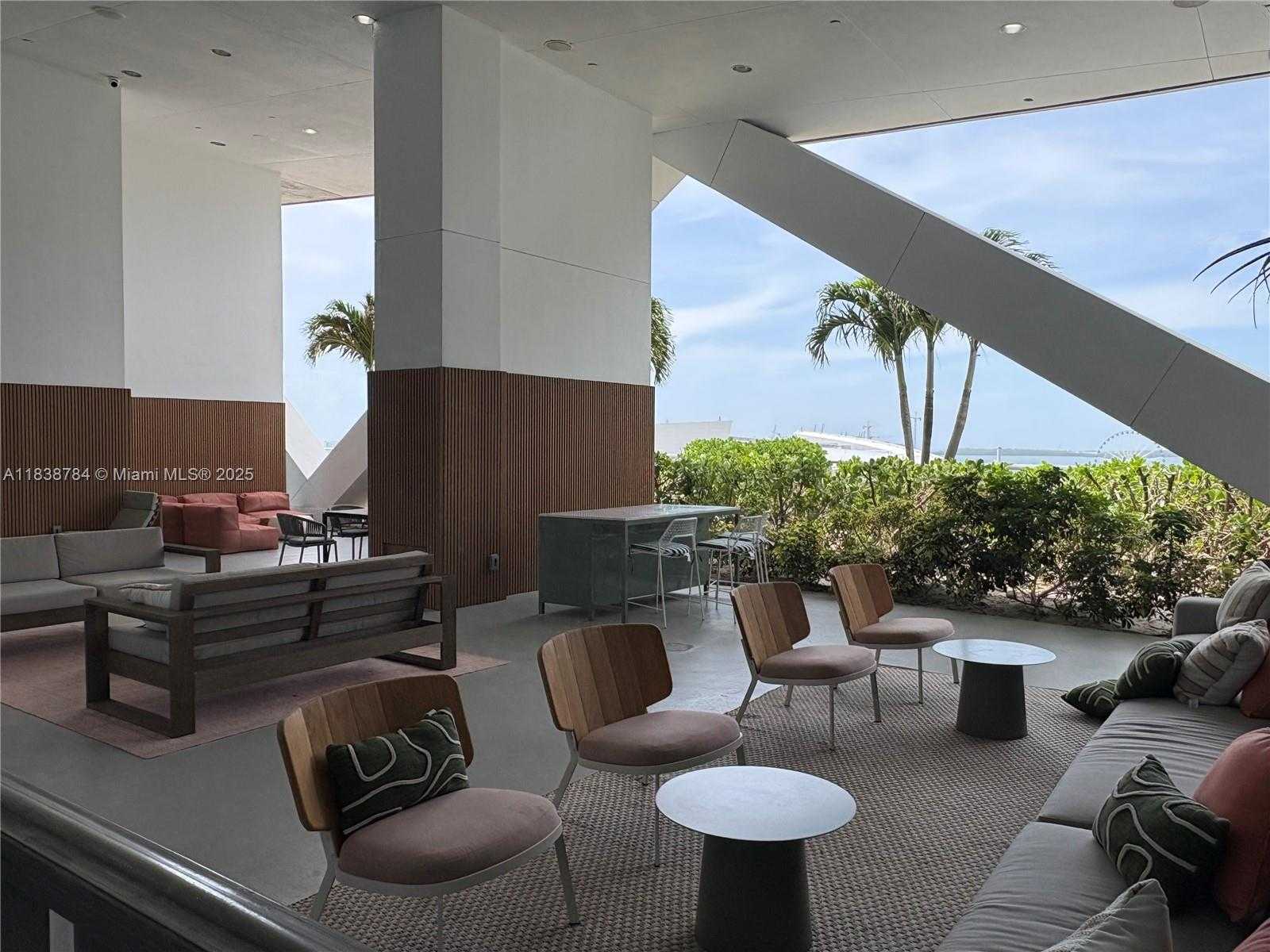 Small Image of 888 BISCAYNE BLVD #1907, Miami Number 15