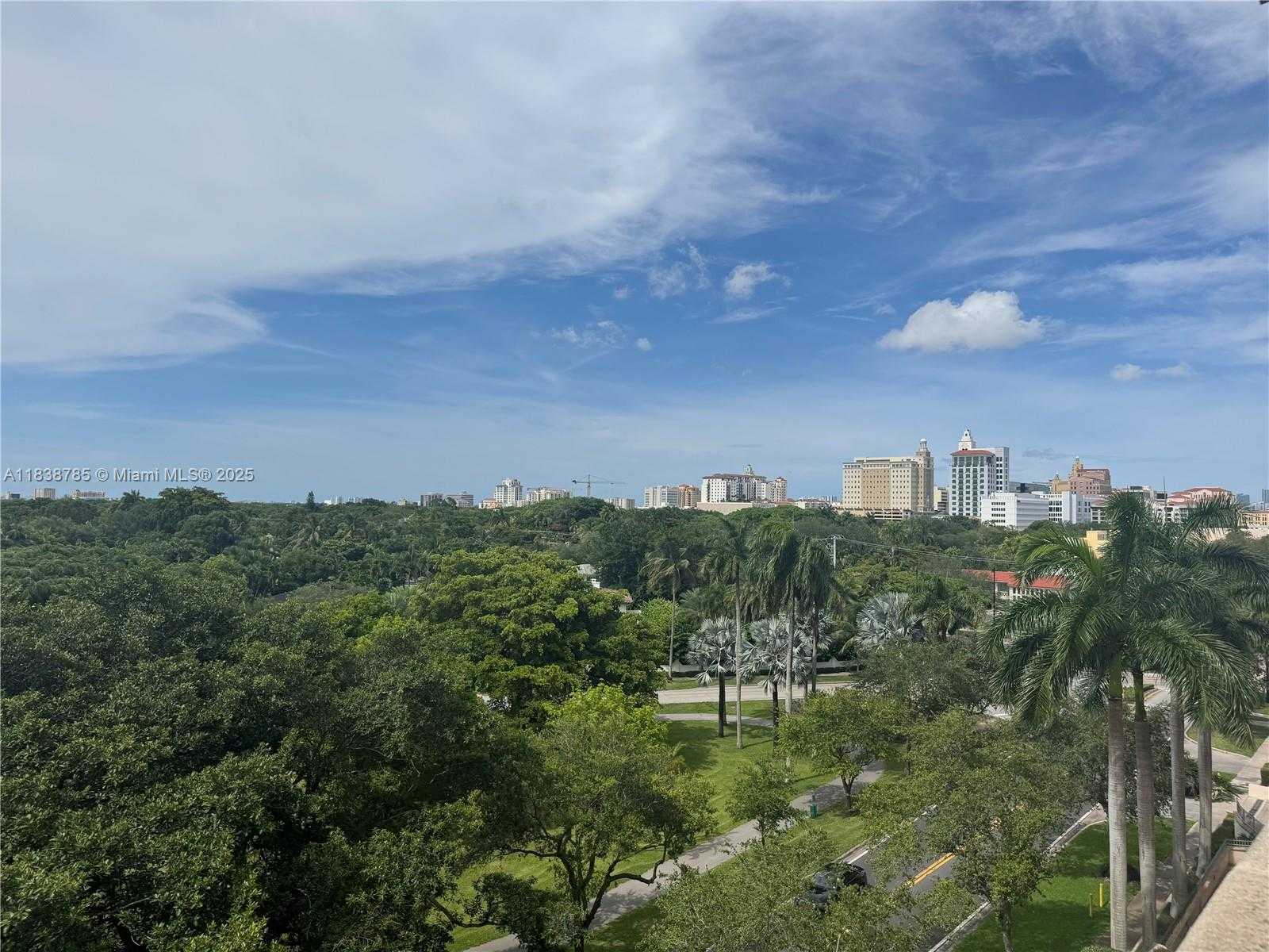 Small Image of 626 CORAL WAY #604, Coral Gables Number 14
