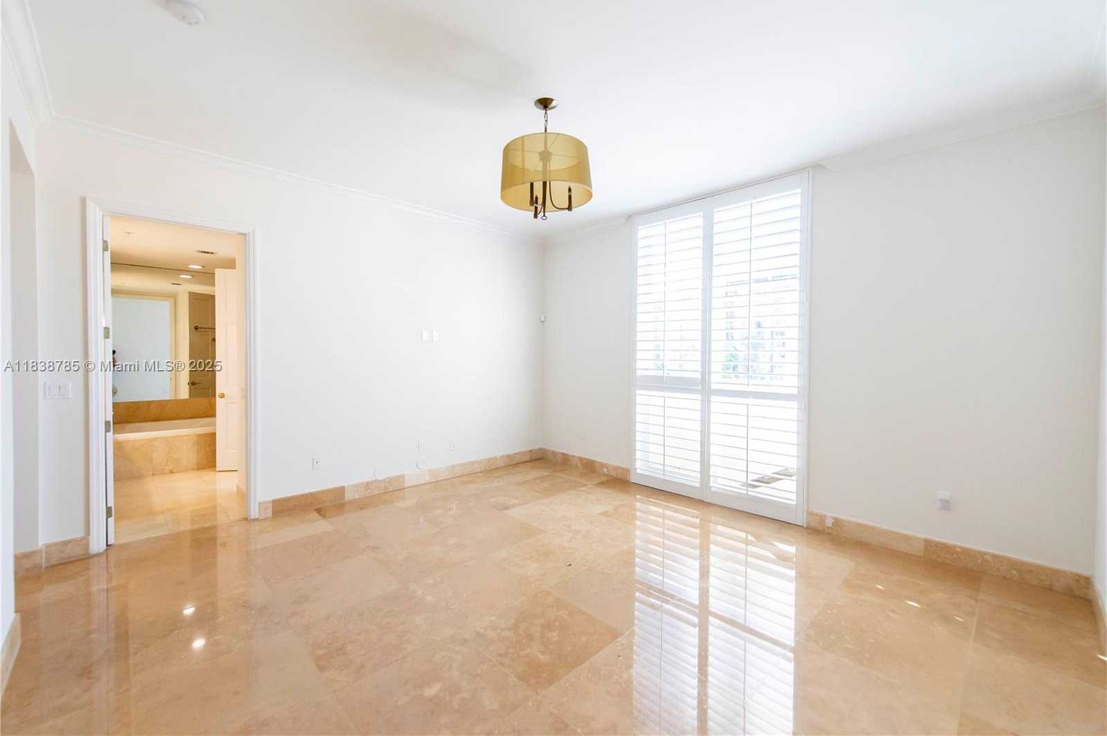 Small Image of 626 CORAL WAY #604, Coral Gables Number 16