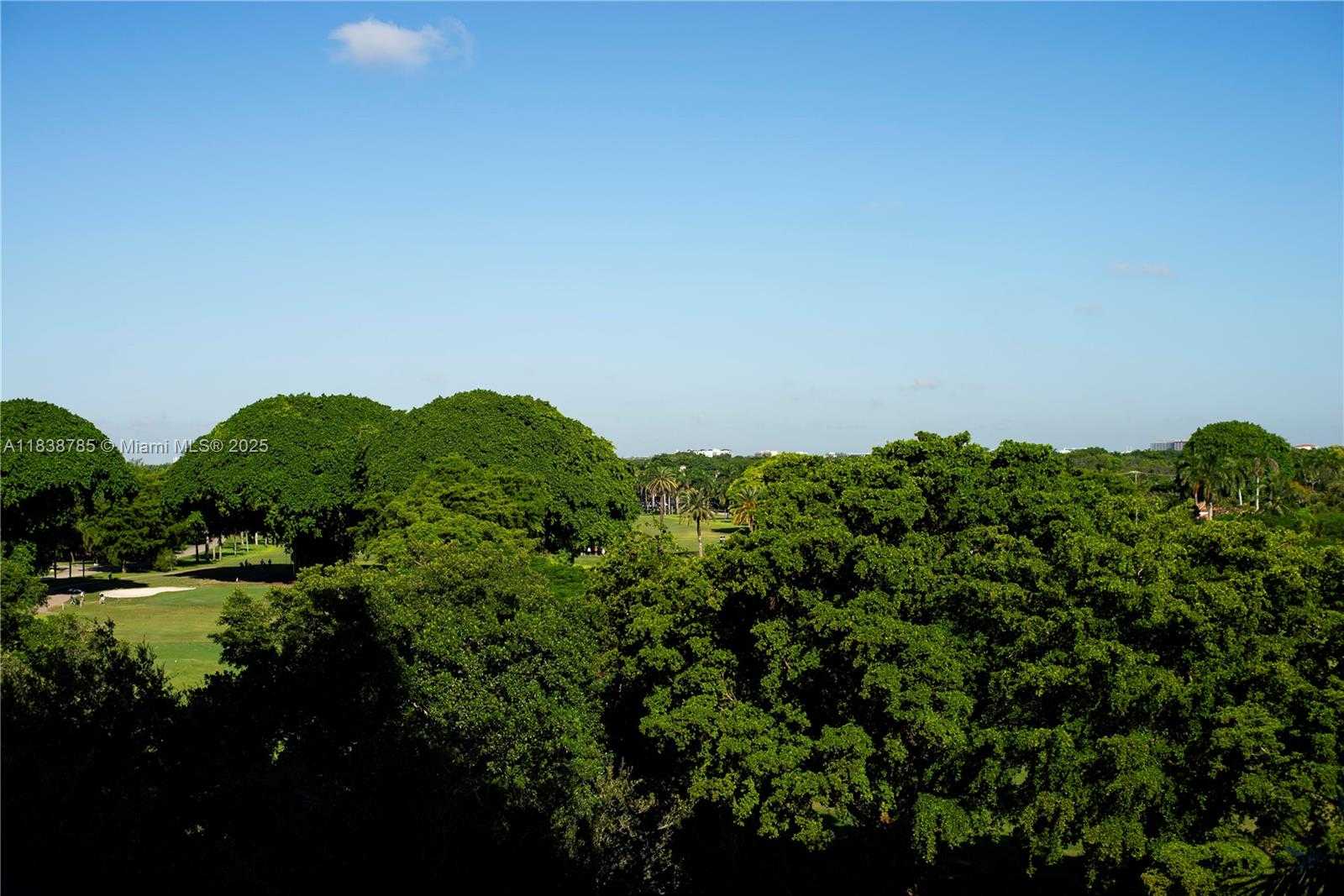 Small Image of 626 CORAL WAY #604, Coral Gables Number 19