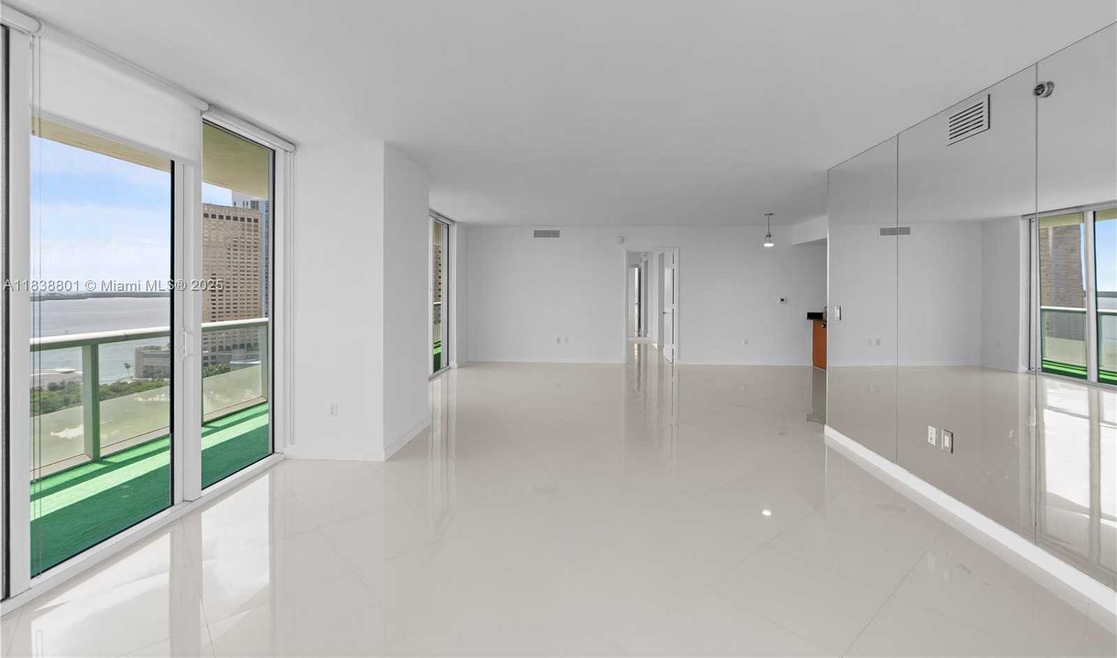 Small Image of 50 BISCAYNE BLVD #1902, Miami Number 12